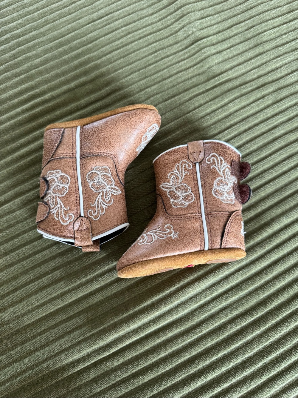 Boot Barn baby booties
